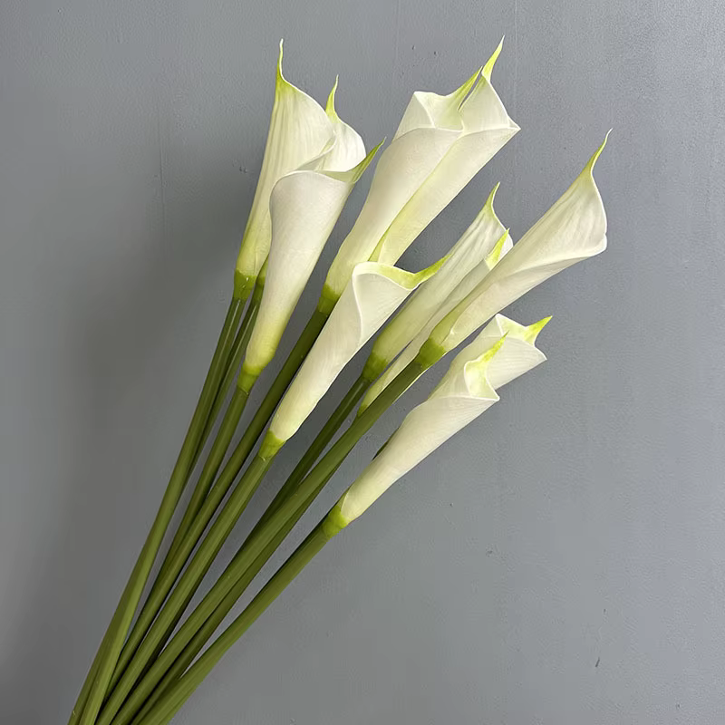 Lot de 5 fleurs artificielles en PU