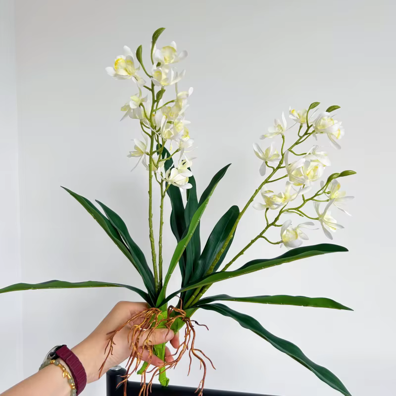 Orchidées artificielles au toucher réel