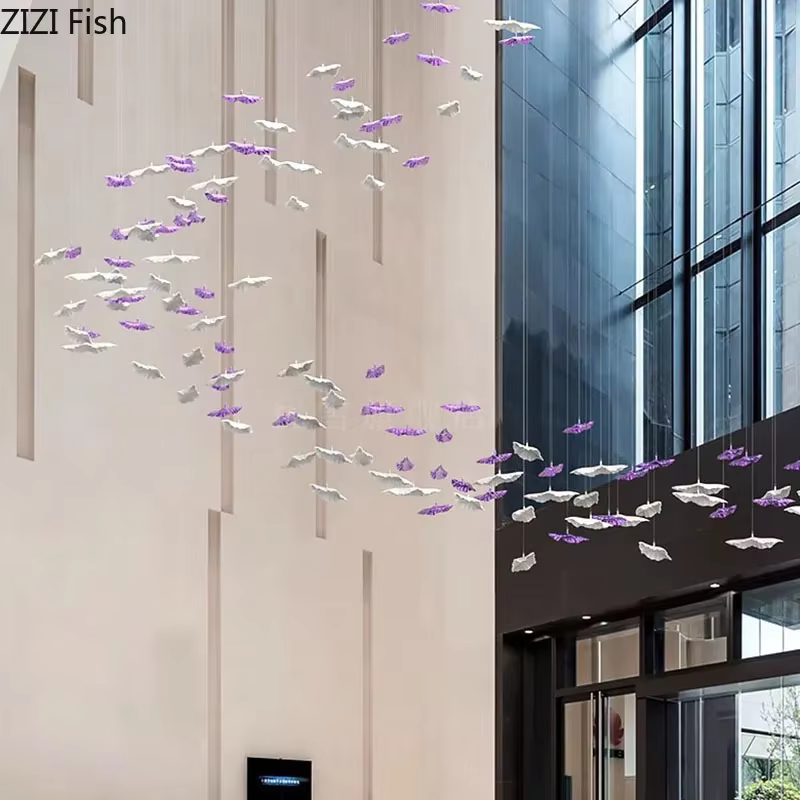Ornements de plafond en feuilles flottantes