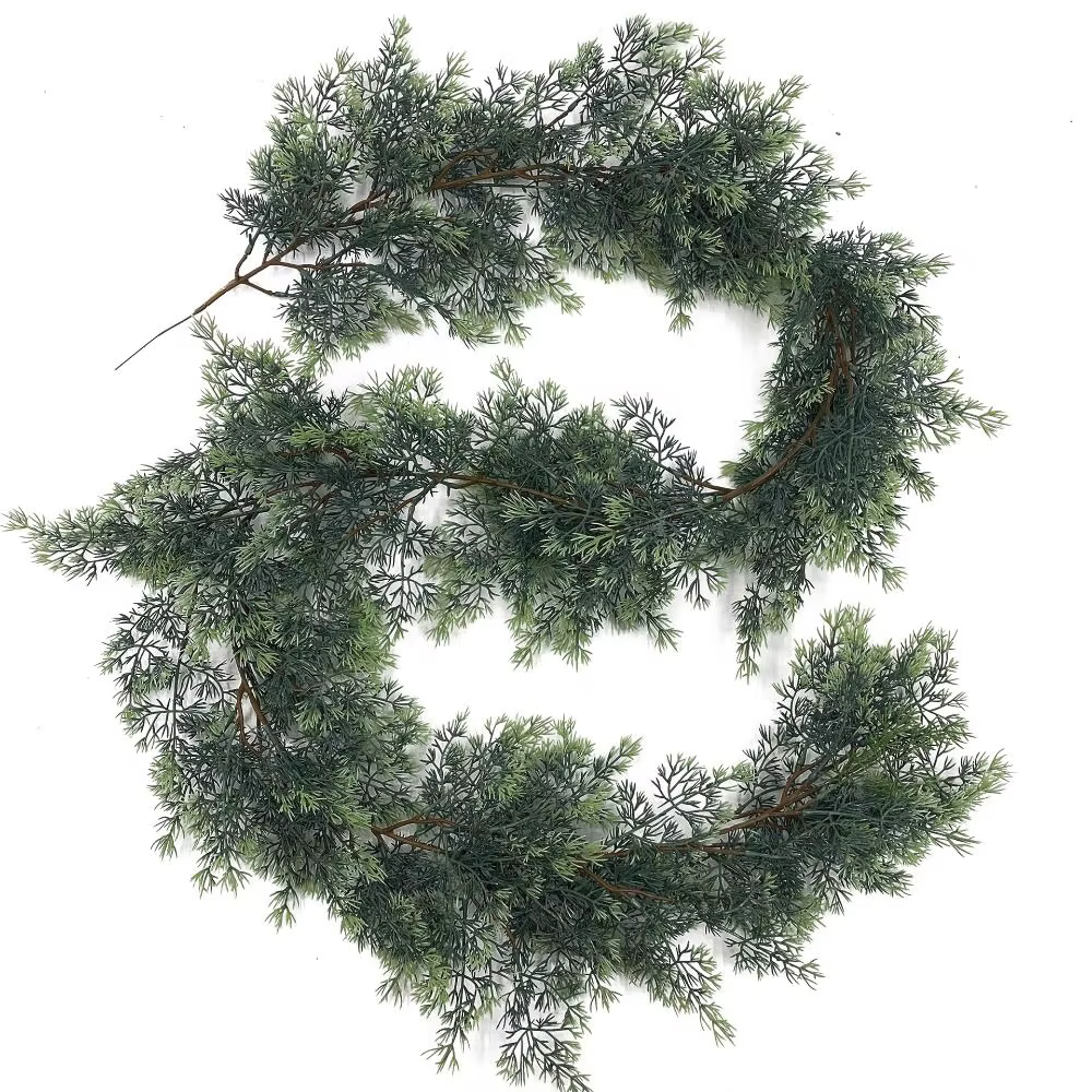 Couronne de pin de cyprès artificiel vert