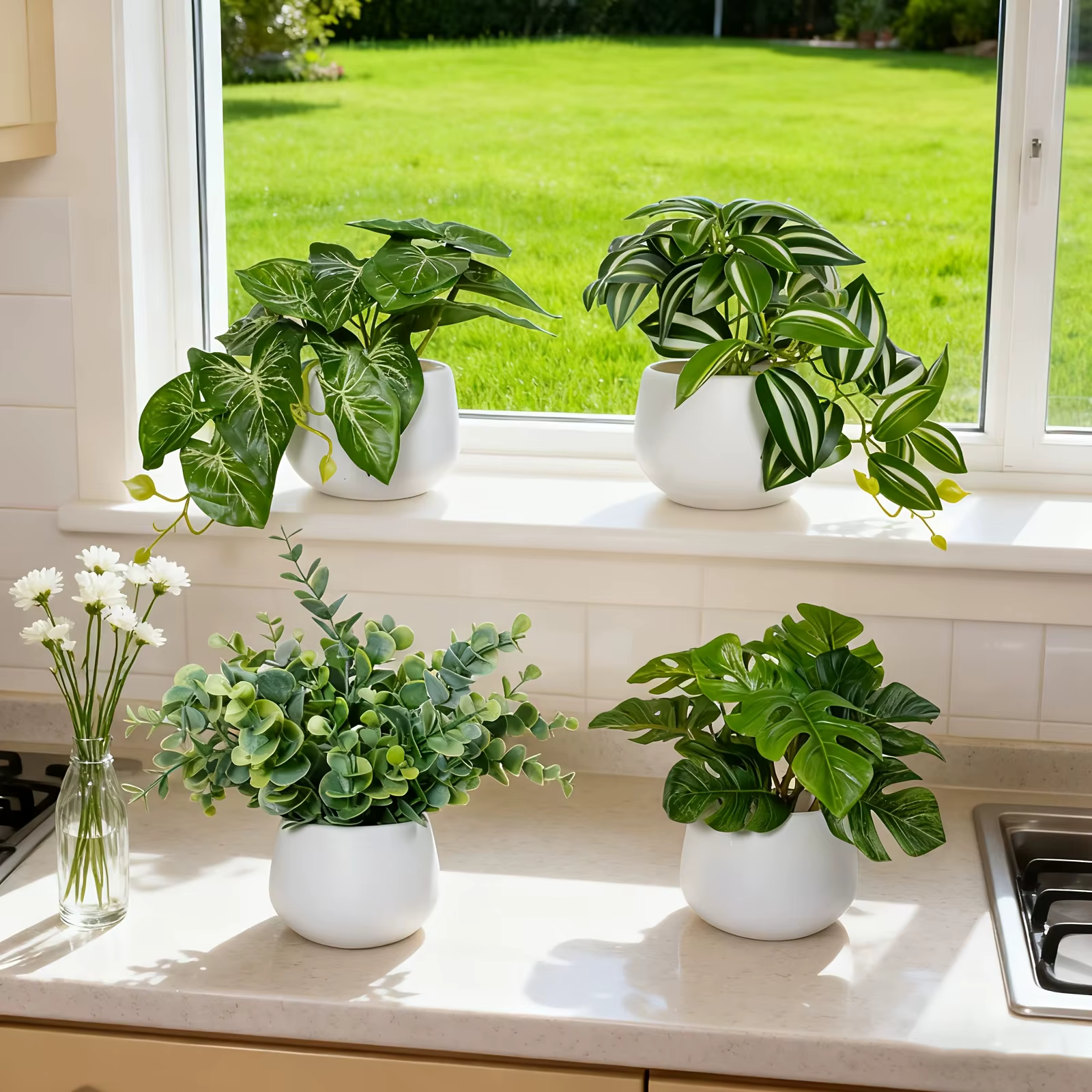 Plantes vertes artificielles en pot pour les rebords de fenêtre et les bureaux à domicile