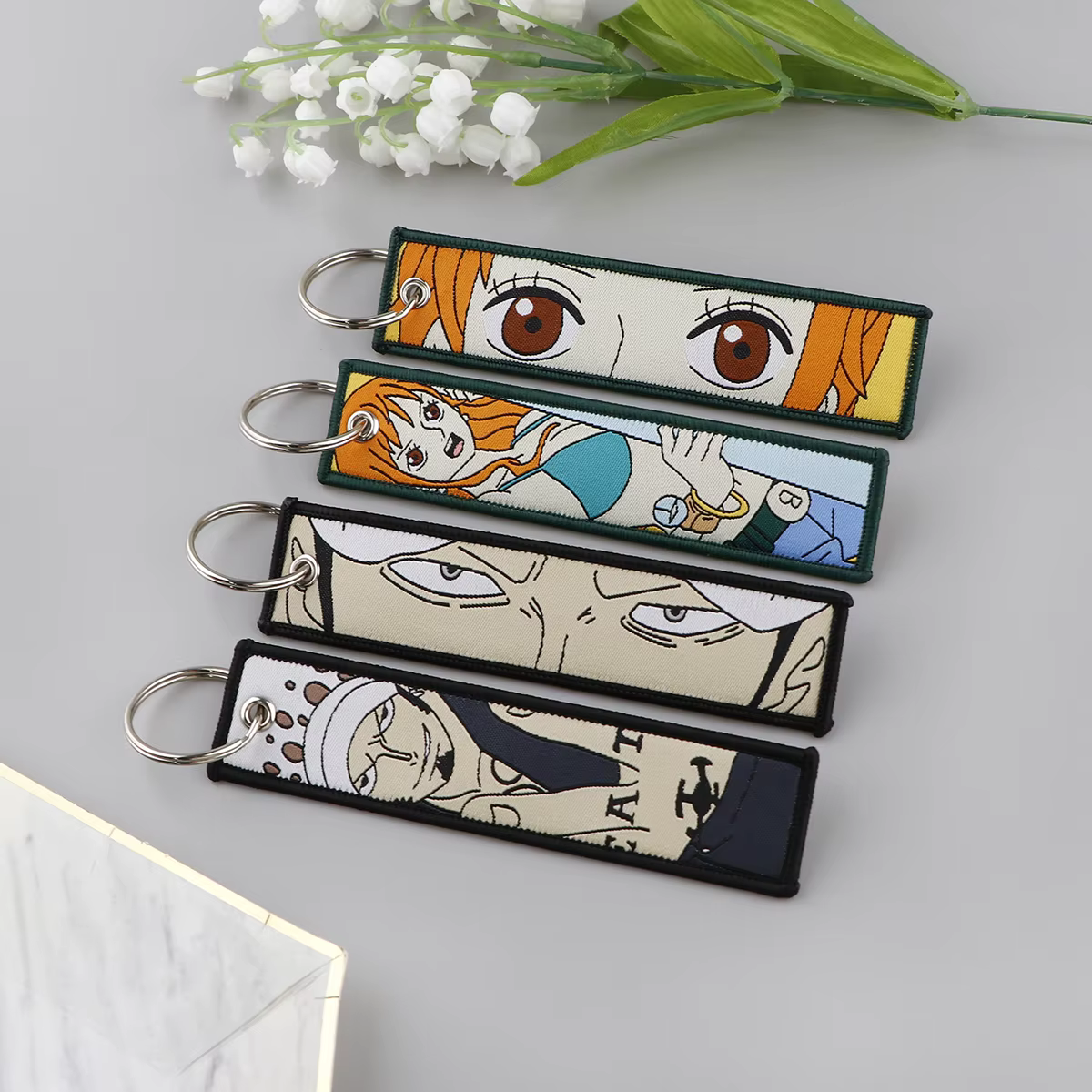 ONE PIECE Anime porte-clés pour hommes femmes broderie porte-clés porte-clés porte-clés motos porte-clés accessoires cadeaux