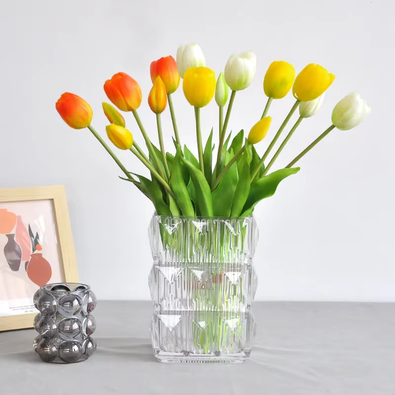 Bouquets de tulipes en caoutchouc souple Él