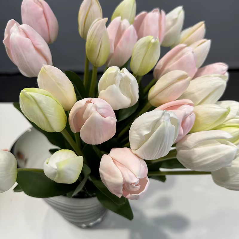 Bouquet de tulipes artificielles en PU