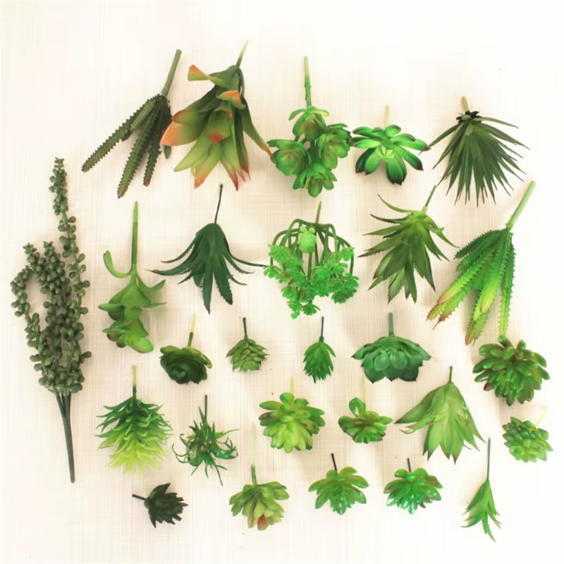 Petites plantes succulentes artificielles en PVC