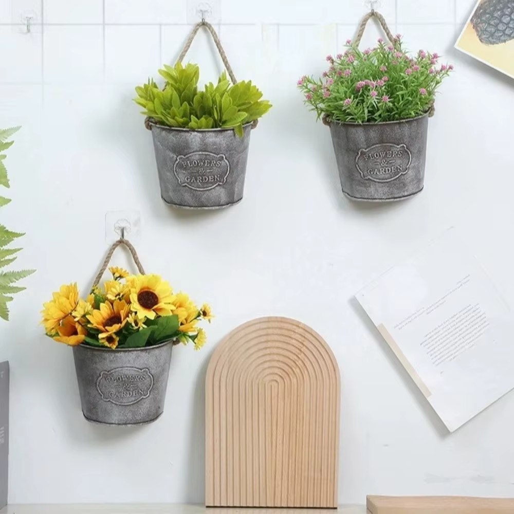 Pot de fleurs suspendu vintage pratique