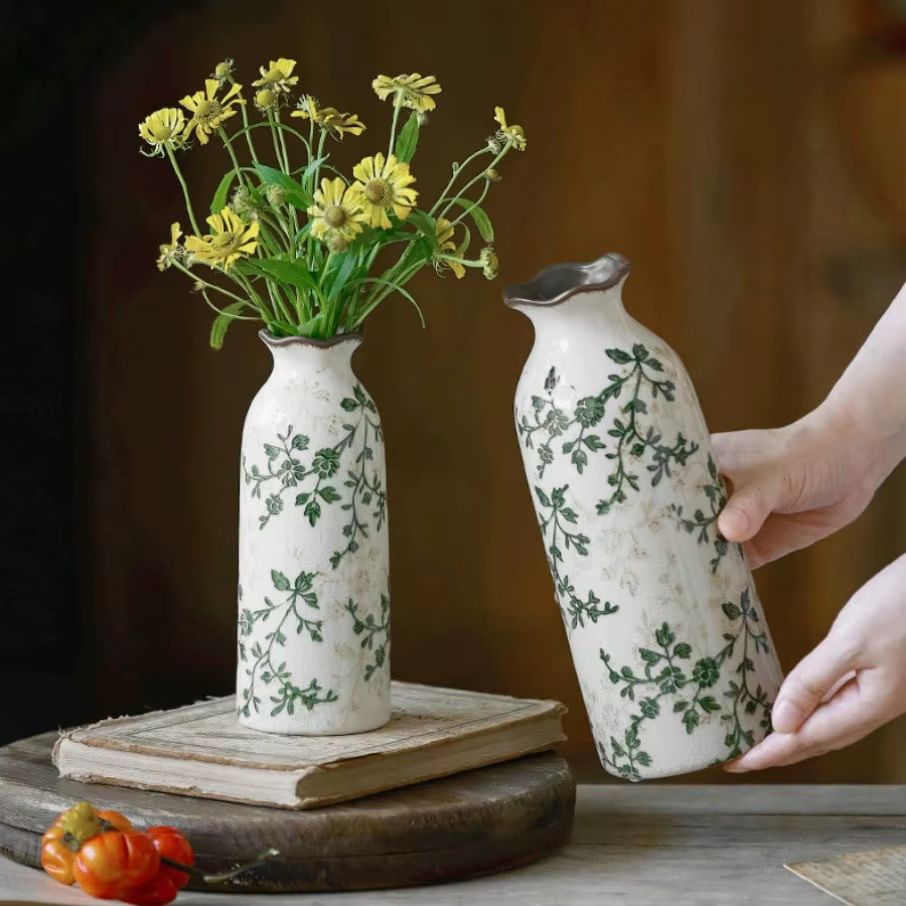 Vase à fleurs en céramique craquelé