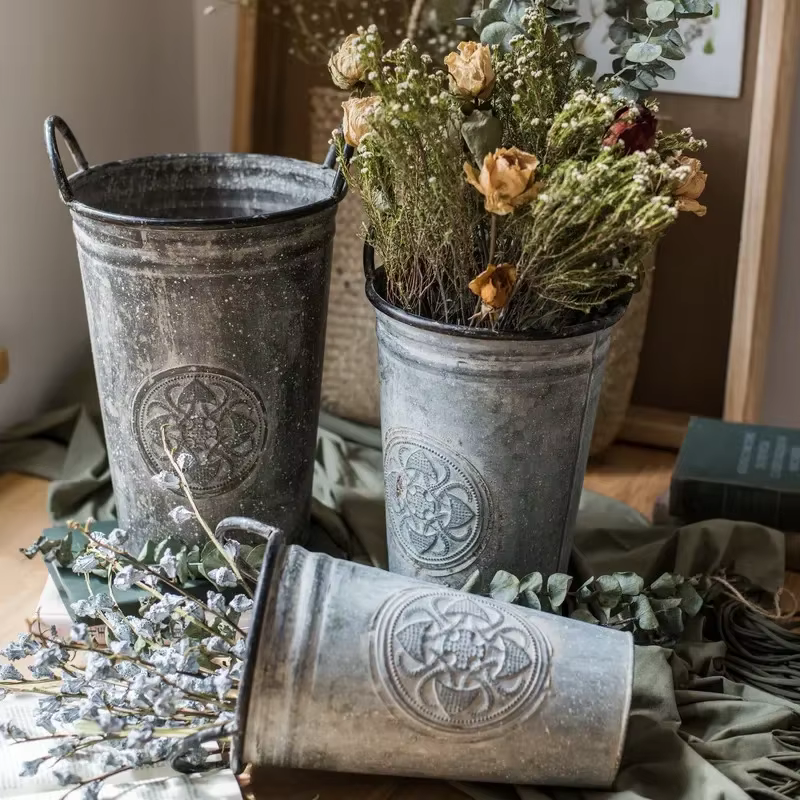 Vase à fleurs en peau de fer flocon de neige