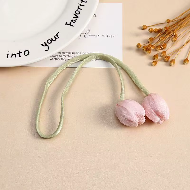 Fleurs de tulipes, boutons de fleurs