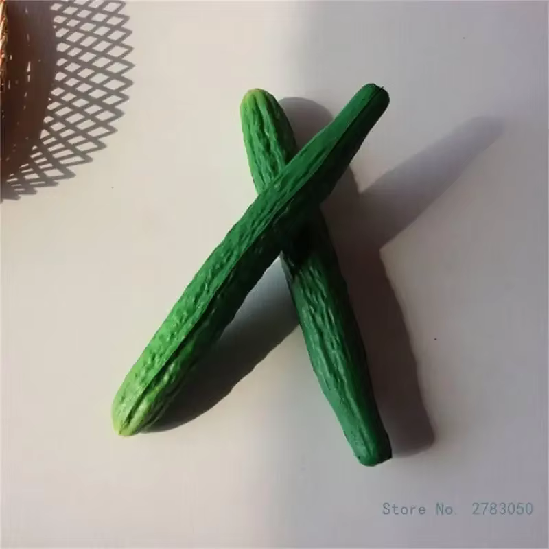 Ornement de légumes de simulation réaliste