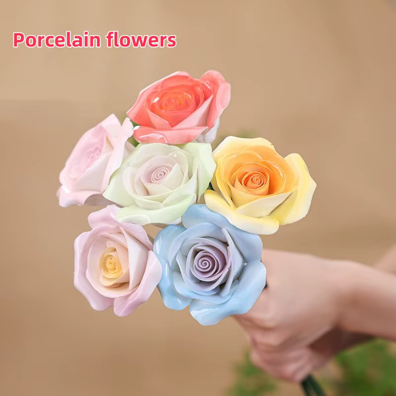 Fleur en porcelaine, Rose en céramique