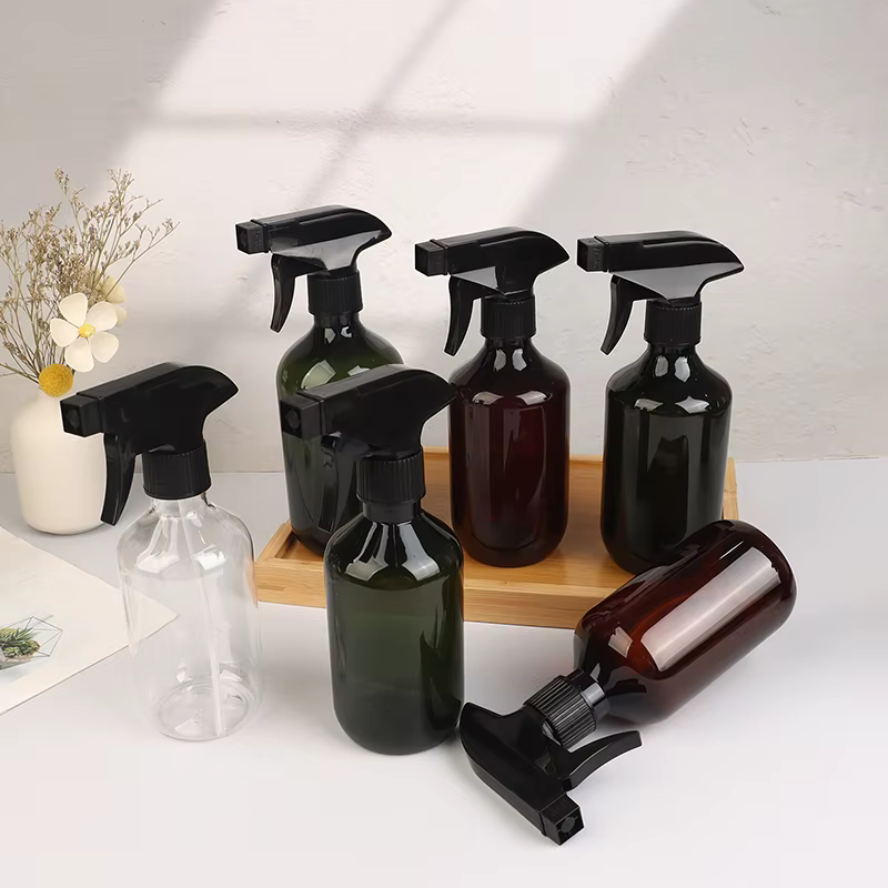 Bouteille de pulvérisation pour plantes