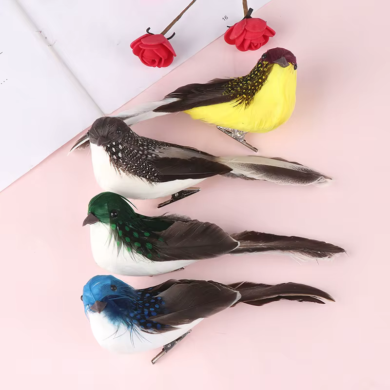 Mini colombes artificielles en plumes et mousse pour décoration de mariage