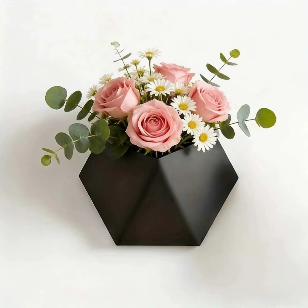 Pot de fleurs mural hexagonal avec trous de fixation