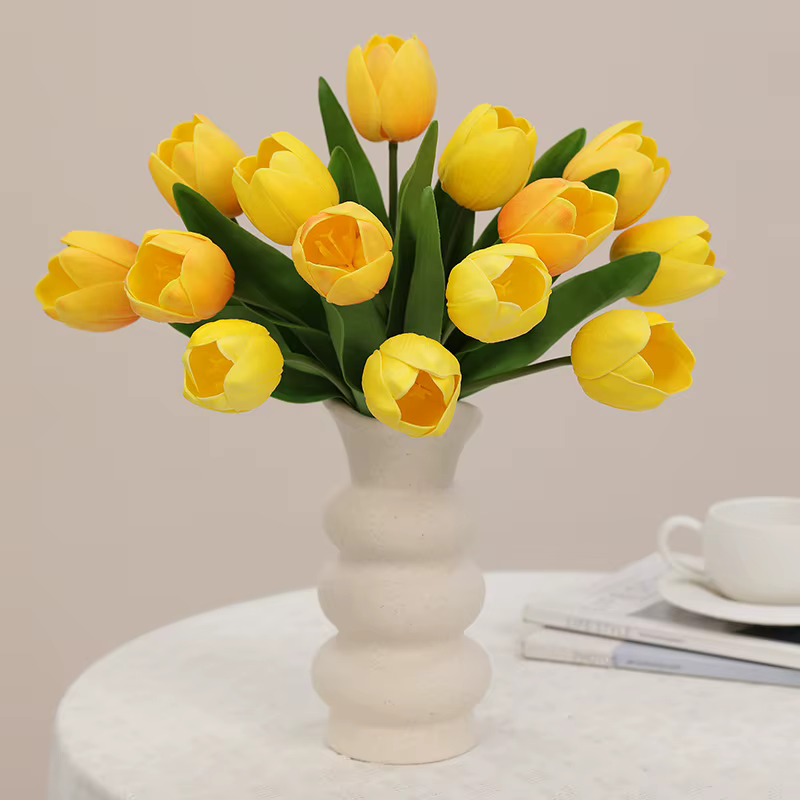 Bouquet de tulipes artificielles jaunes en PU