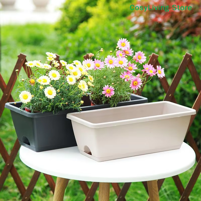 Pot de culture de légumes d'intérieur avec base