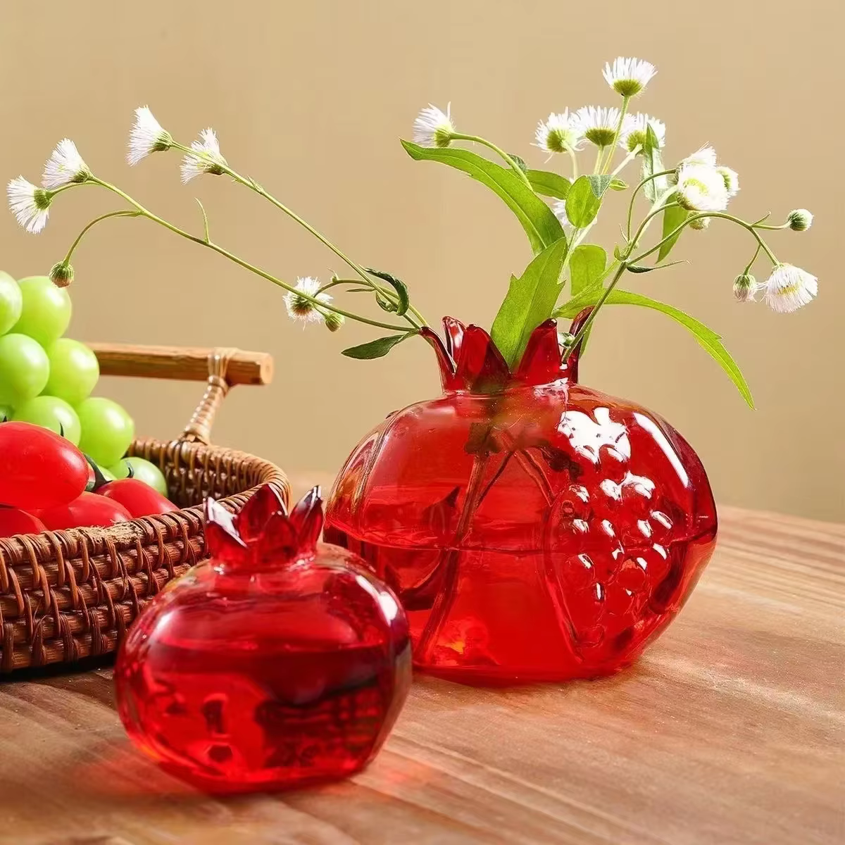 Vase à grenade, plante hydroponique