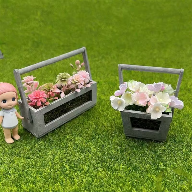 Plantes miniatures à fleurs roses pour maisons poupées