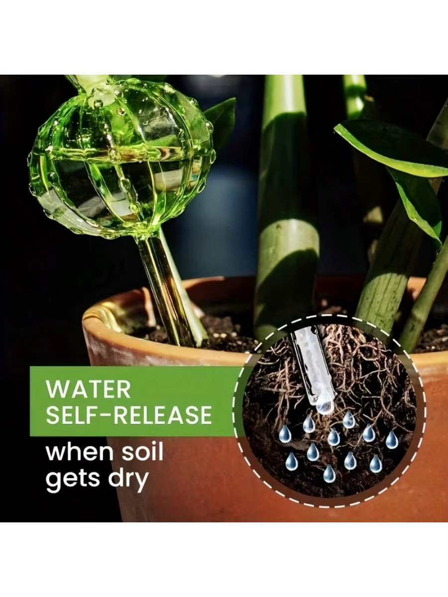 Dispositif d'arrosage automatique pour plantes en forme de cactus