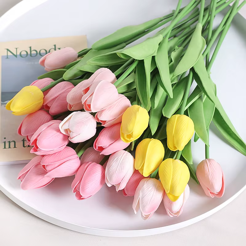Bouquet de tulipes artificielles au toucher réel