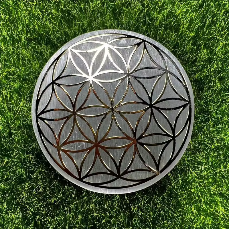 Décoration d'intérieur en forme de grille de fleurs