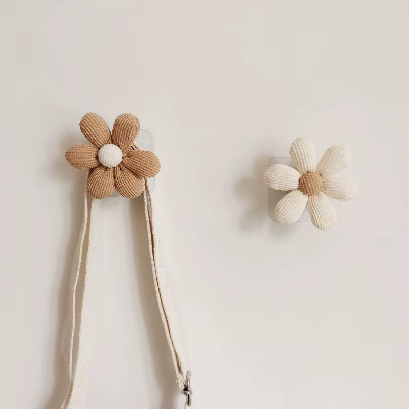 Crochet à fleurs support minimaliste