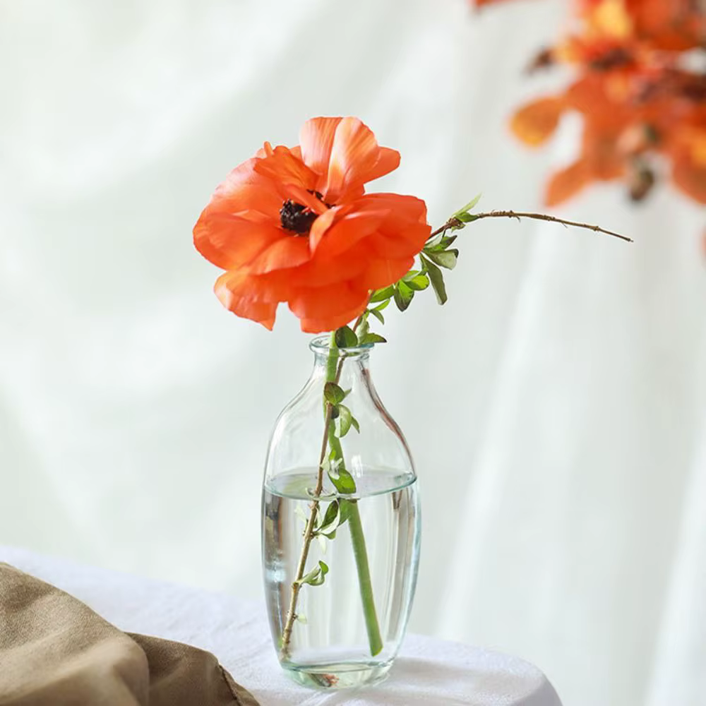 Mini vase à fleurs en verre