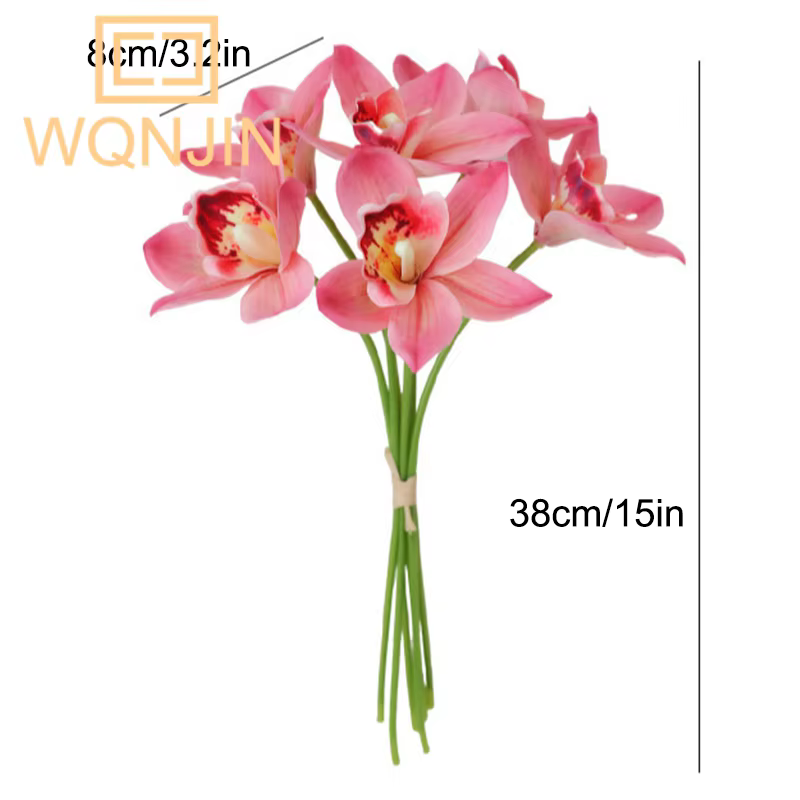 Nouveaux vases d'orchidées papillon d'automne