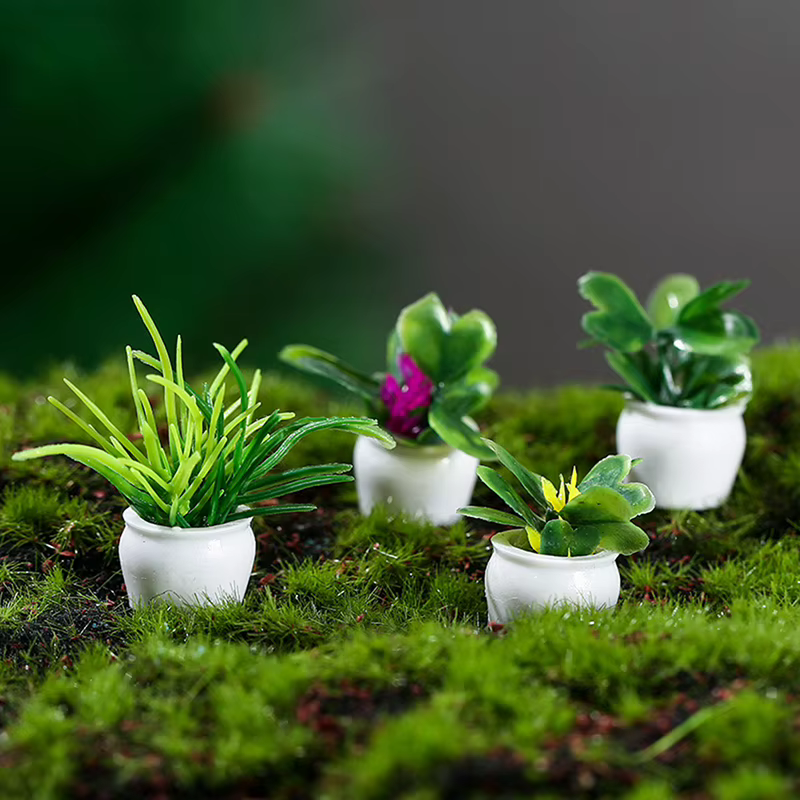 Mini arbre miniature en pot pour maison de poupée