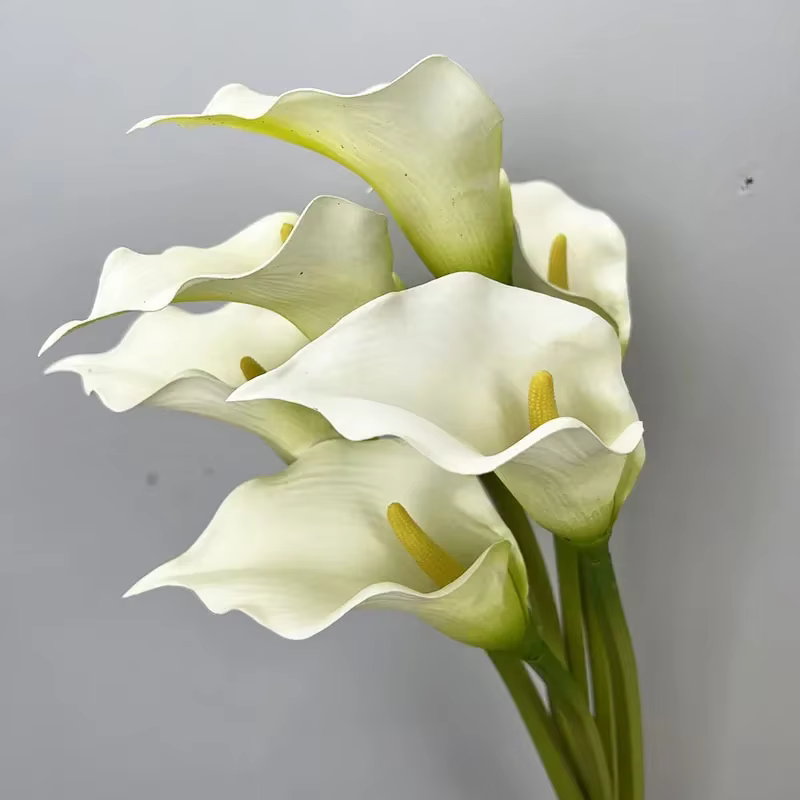 Simulation de fleurs artificielles Calla Lily pour décoration d'hôtel