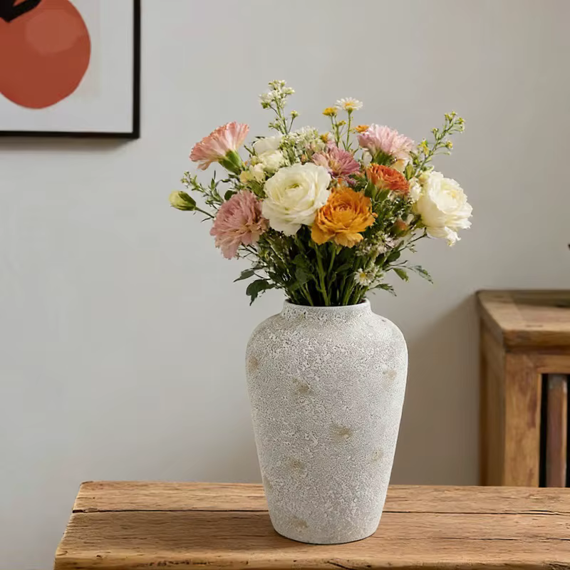 Vases et pots à fleurs en métal imitation poterie rustique vintage