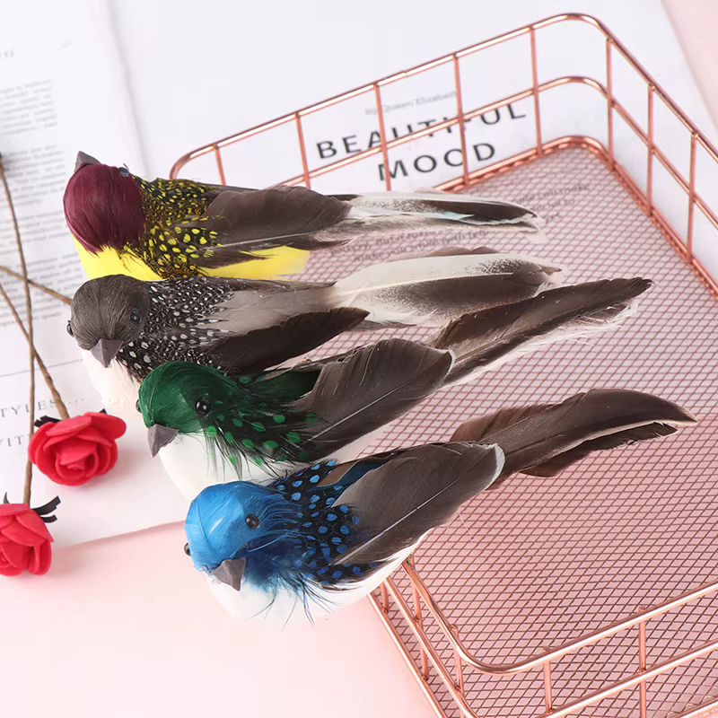 Mini colombes artificielles en plumes et mousse pour décoration de mariage