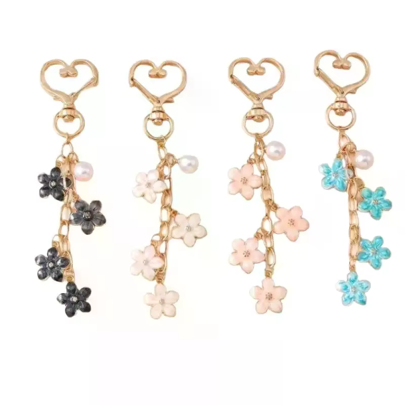 Porte-clés Fleur en Émail et Perle Mignonne - Pendentif Plante pour Sac à Main Femme Fille, Décoration DIY, Bijoux Faits Main, Cadeaux