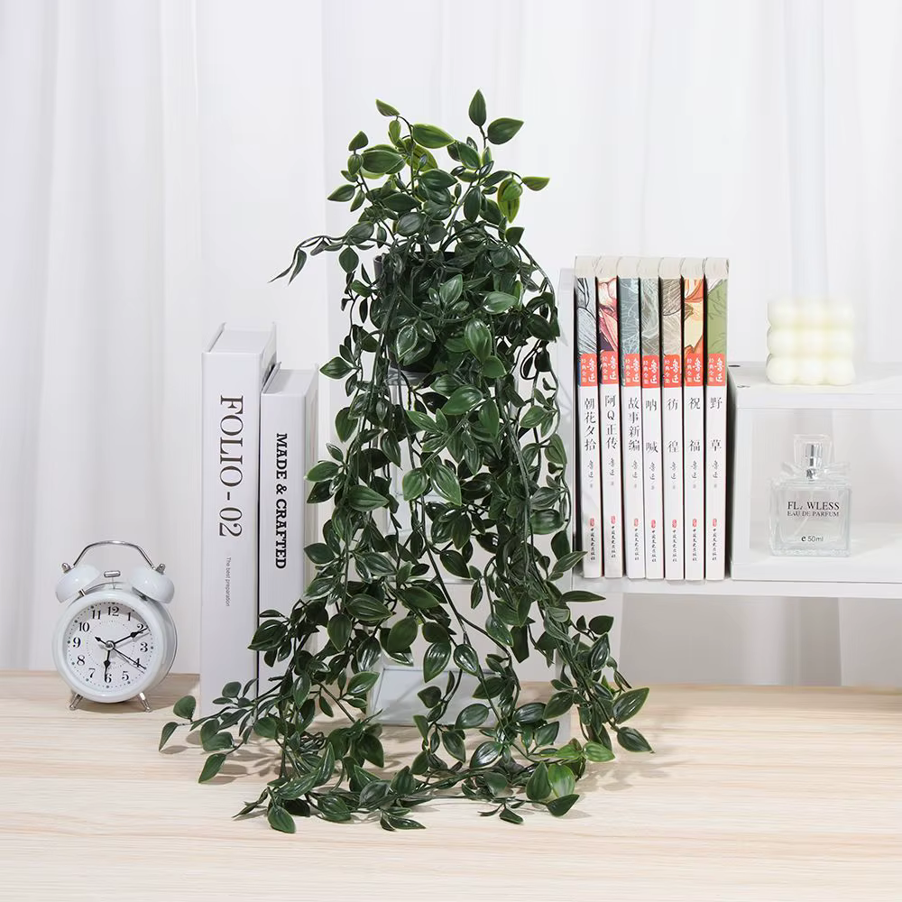 Plantes artificielles suspendues avec Pot