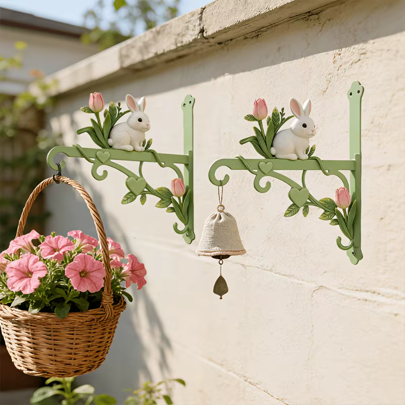 Crochet de jardinage coloré en métal