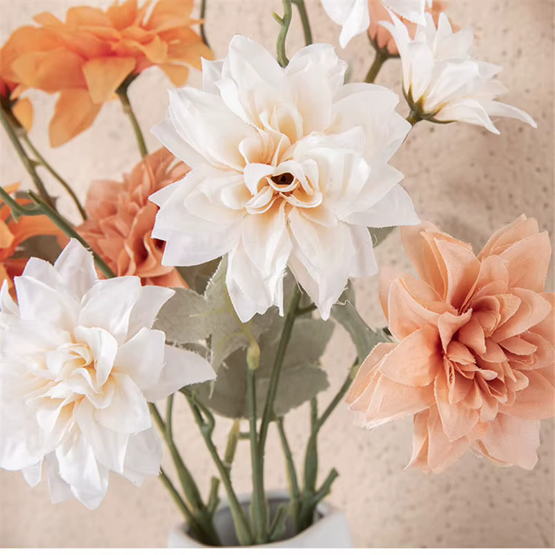 Belles fleurs de soie de pivoine de Dahlia