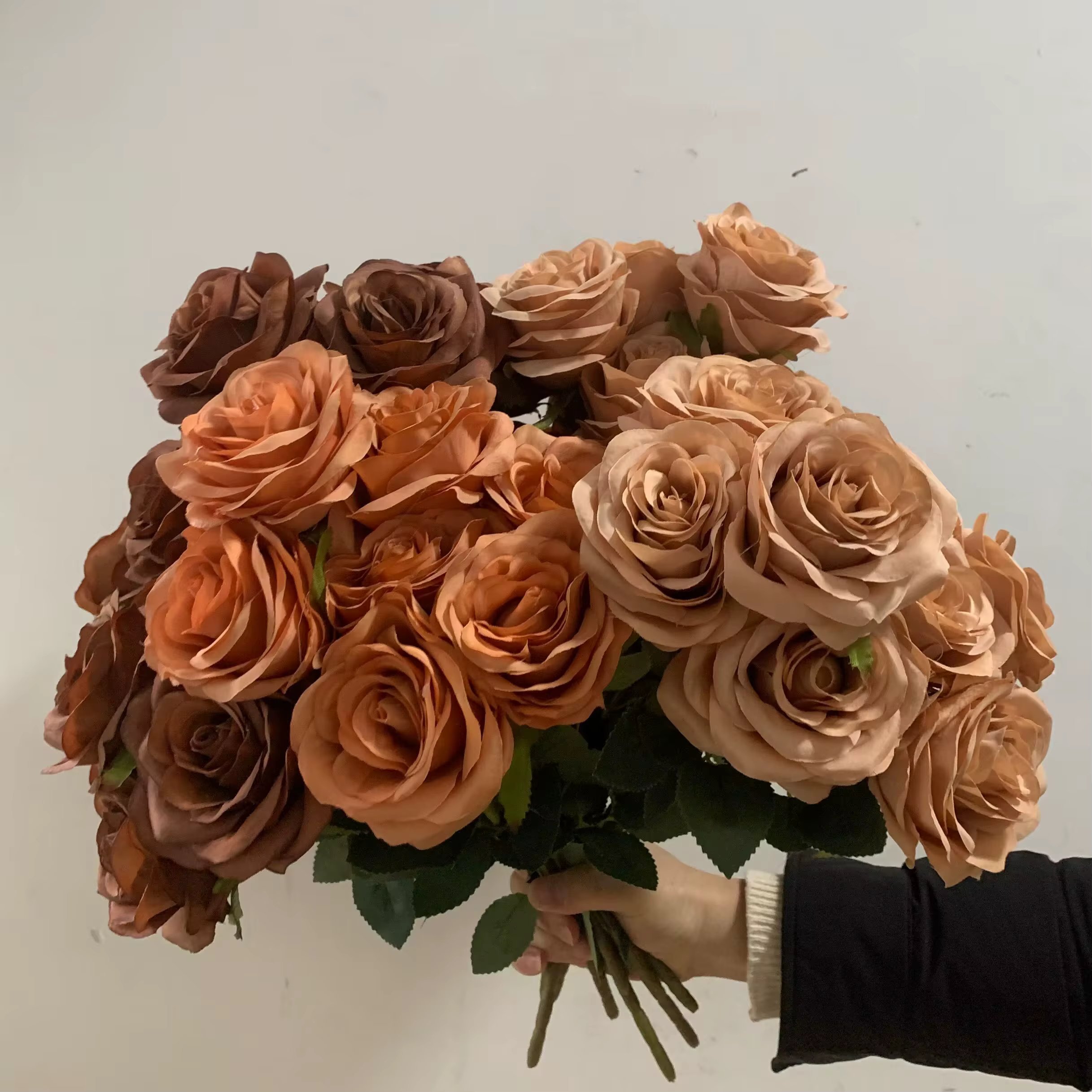 Bouquet de Roses artificielles à 9 têtes