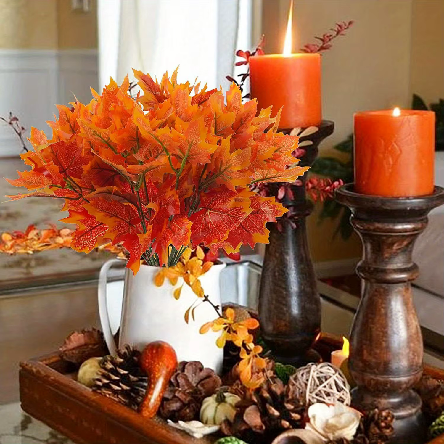 Feuilles d'automne artificielles, tiges de feuilles d'érable, branches, fausses plantes d'automne pour la décoration extérieure de la maison, de la véranda et du jardin en automne et pour Thanksgiving