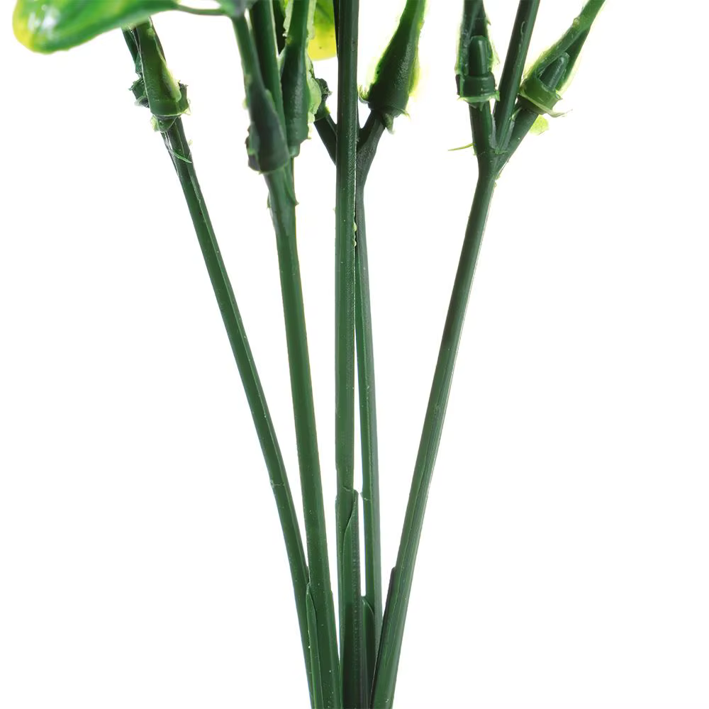 Centre de Table avec Feuilles Vertes