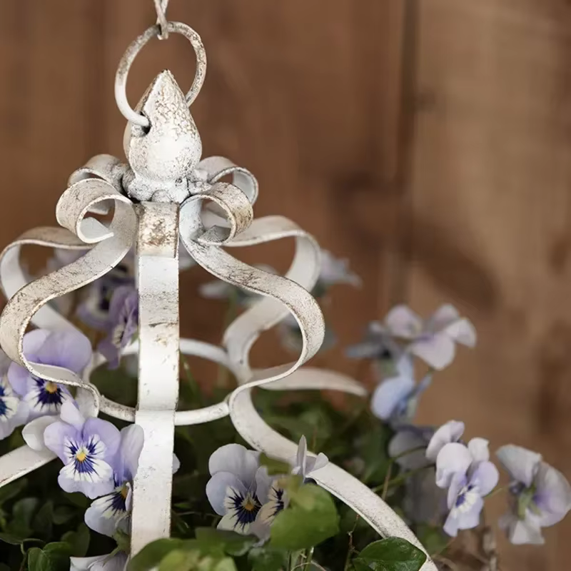 Combiné de jardin extérieur pour confection de paniers de balcon