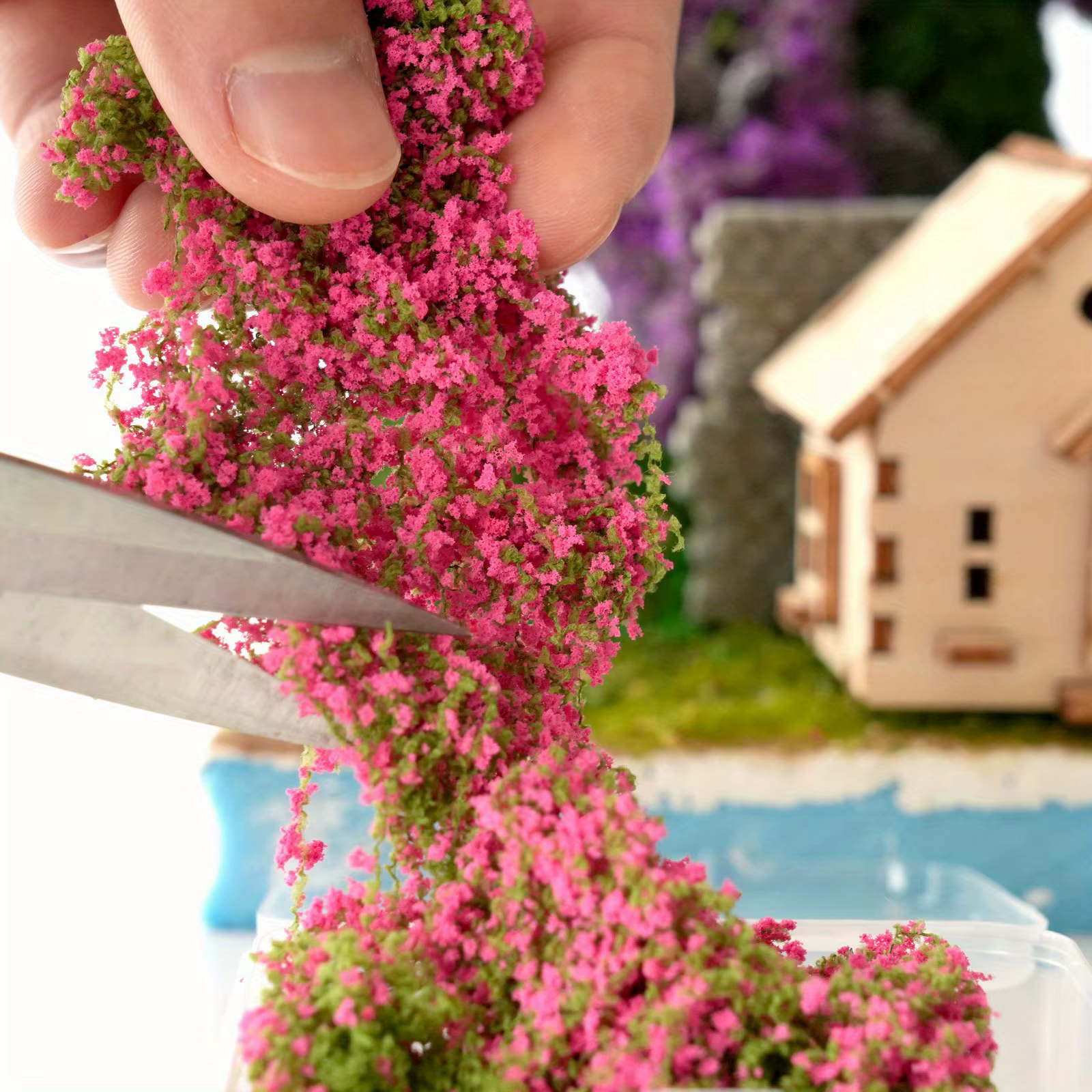 1 boîte de vignes à fleurs colorées miniatures
