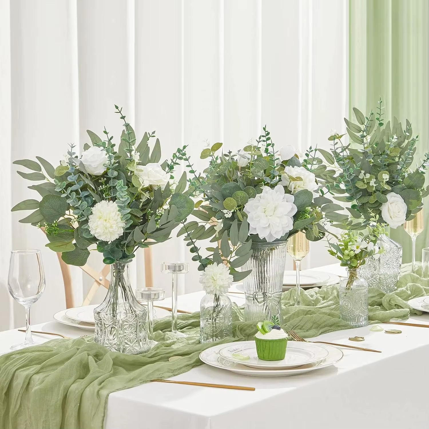 Tiges de feuilles d'eucalyptus