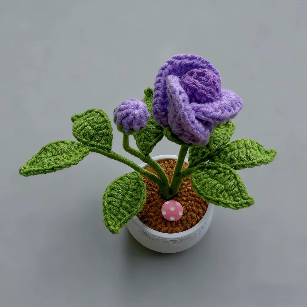 Petite Rose en Pot au Crochet faite à la main