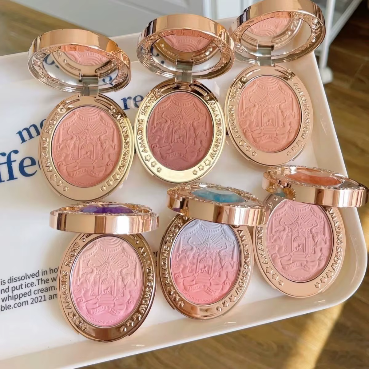 Fleur connaît Blush maquillage fleur connaître cirque l'ours sucré fard à joues mat naturel lueur visage poudre fard à joues 5g/0.17OZ
