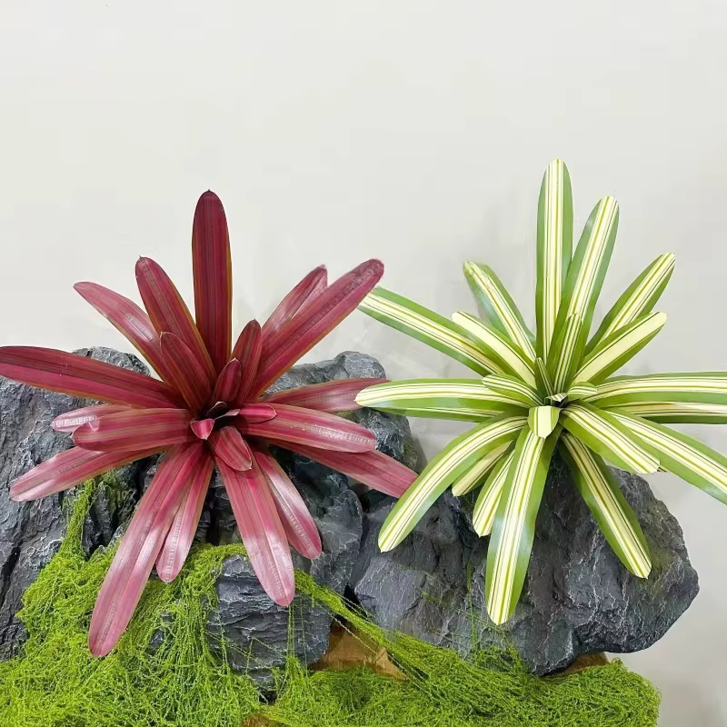 Bromeliad artificiel en pot
