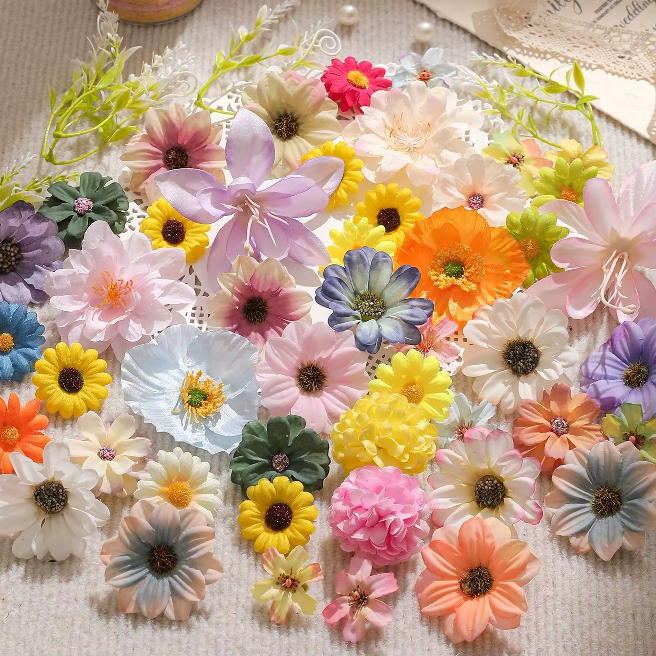 20/50 pièces de fleurs artificielles mélangées