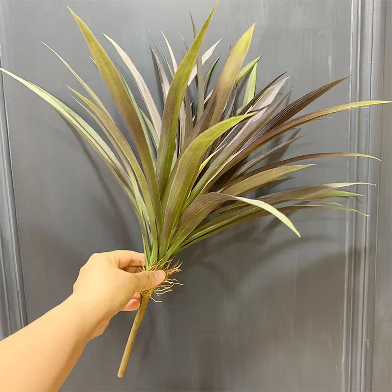 Plante artificielle en plastique pour la décoration murale de la maison
