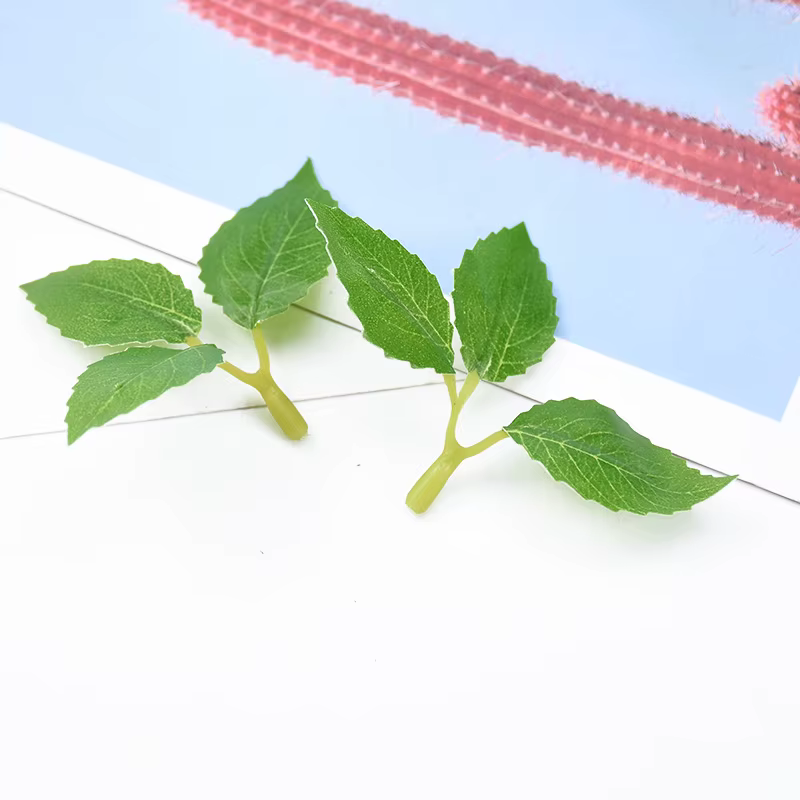 50/100 pièces de plantes artificielles