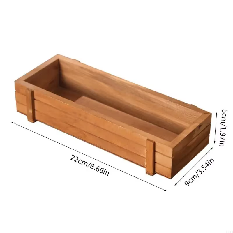 Pot jardinière décoratif en bois