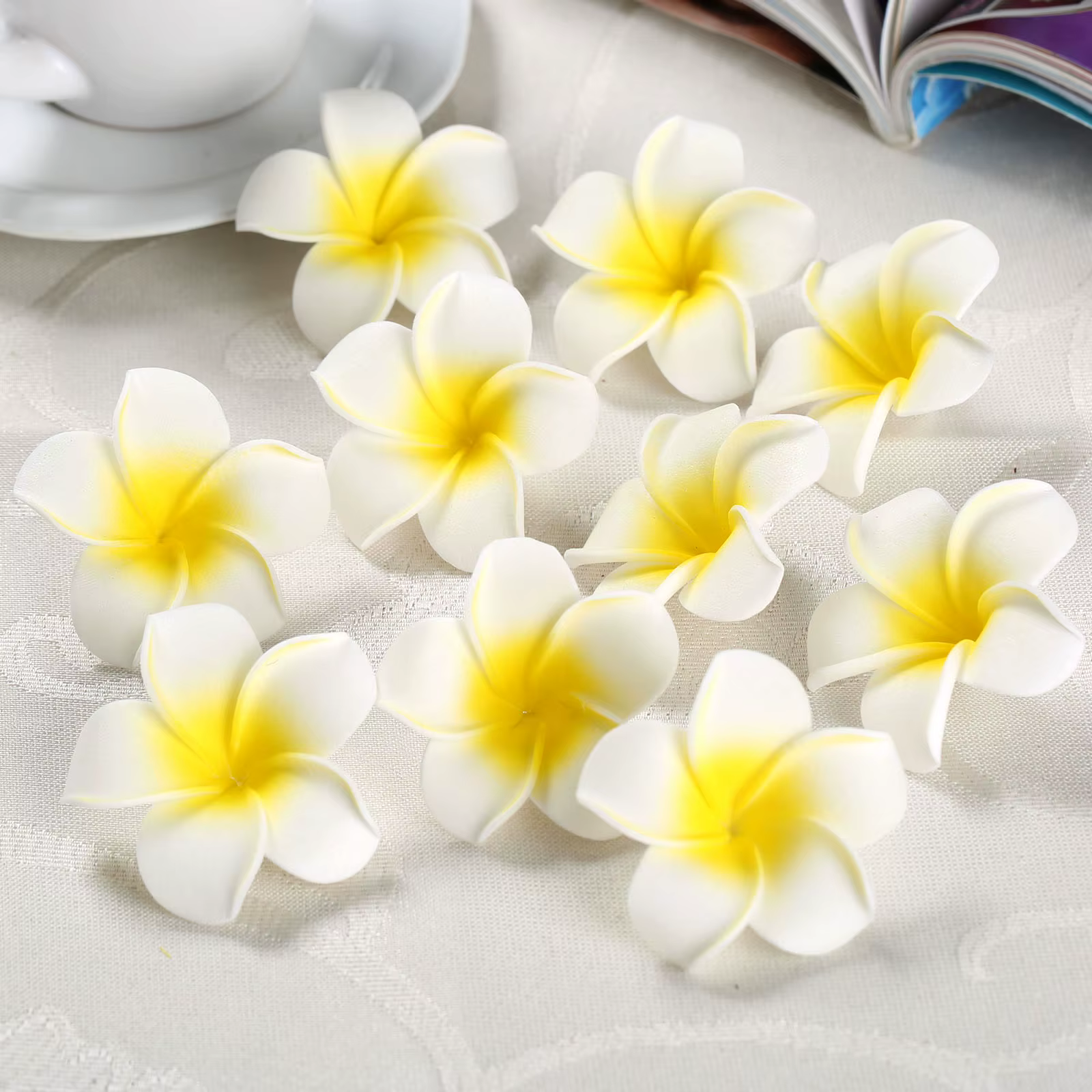 Fausses fleurs de Frangipanier en mousse